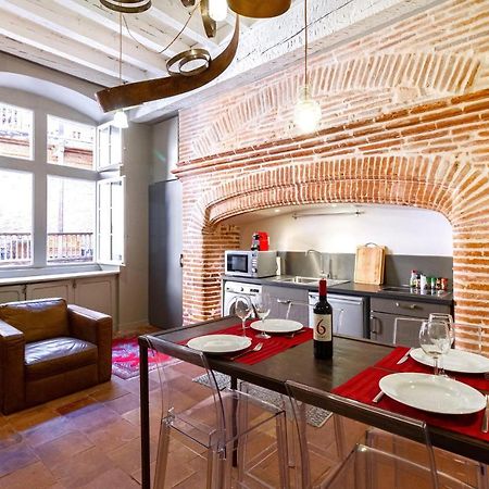 Apartamento Duplex Climatise Dans Un Monument Historique Toulouse Exterior foto